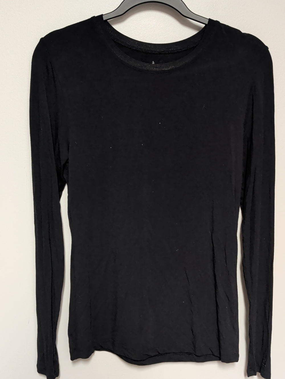 Cuddl Duds Black Long-Sleeve Crewneck Tee